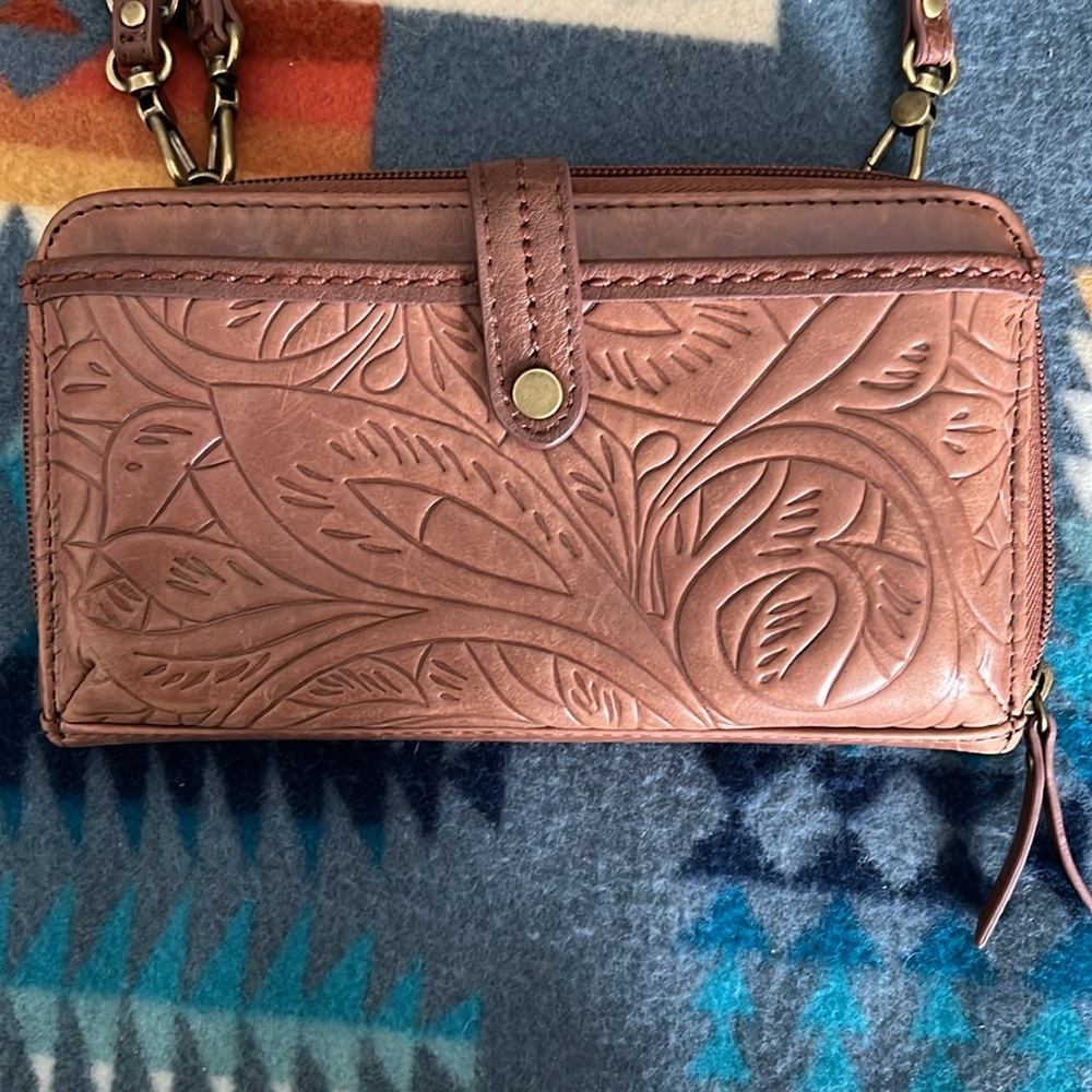 The Sak crossbody wallet
